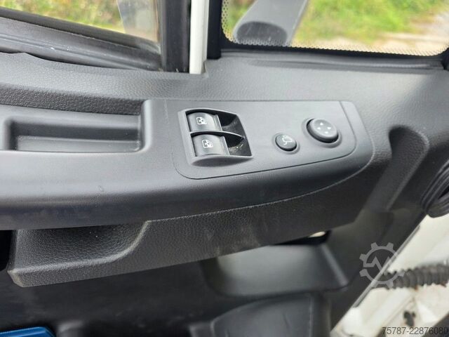 Box van IVECO 75-210 Koffer + LBW, Klima, Kamera