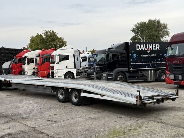 Car carrier trailer Techau 9m Luftfederung Strom Durchladefunktion