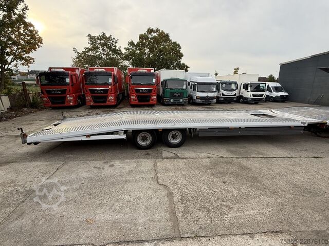 Car carrier trailer Techau 9m Luftfederung Strom Durchladefunktion
