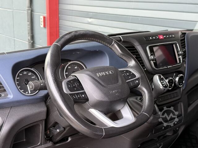 High top van IVECO Daily 35S18  Automatik Klima Kamera Euro6d LED
