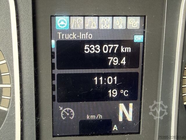 Tipper truck MERCEDES-BENZ Atego 1524 Kadaver FASSI Kran Kipphydr. Klima