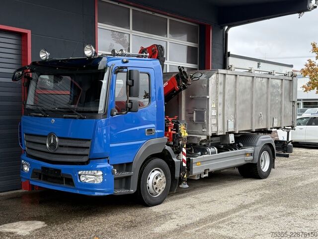 Cattle truck MERCEDES-BENZ Atego 1524 Kadaver FASSI Kran Kipphydr. Klima