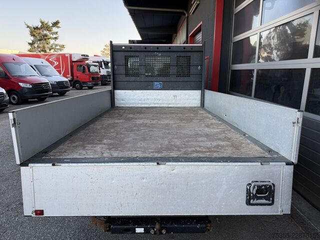 Pick-up bestelwagen IVECO Daily 35S18 Klima Tempomat 3-Sitz AHK Euro6