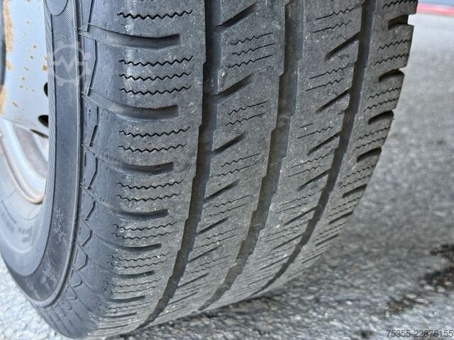 Pick-up bestelwagen IVECO Daily 35S18 Klima Tempomat 3-Sitz AHK Euro6