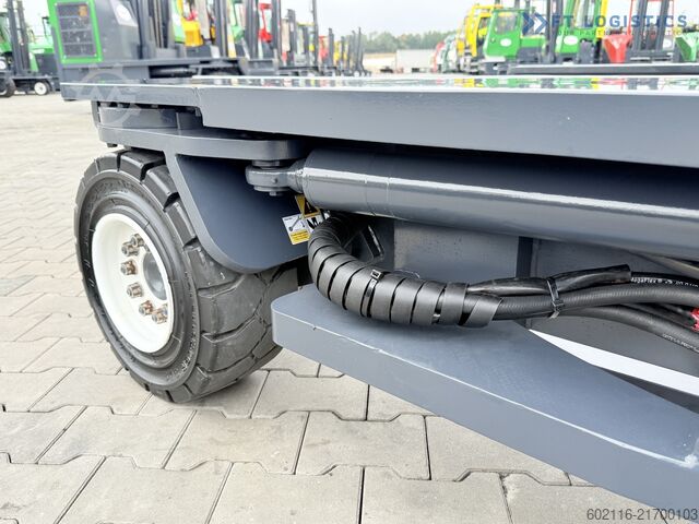 Stivuitor cu patru direcții Combilift C4000 GAS DUPLEX 4600 FREE-LIFT CABIN