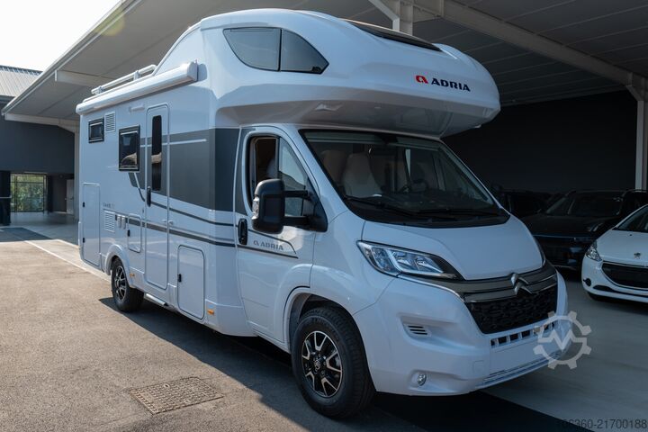ADRIA CORAL XL AXESS 600 DP - SPEED EDITION GEBRUIKTE ALKOOPCAMPER ADRIA CORAL XL AXESS 600 DP - SPEED EDITION