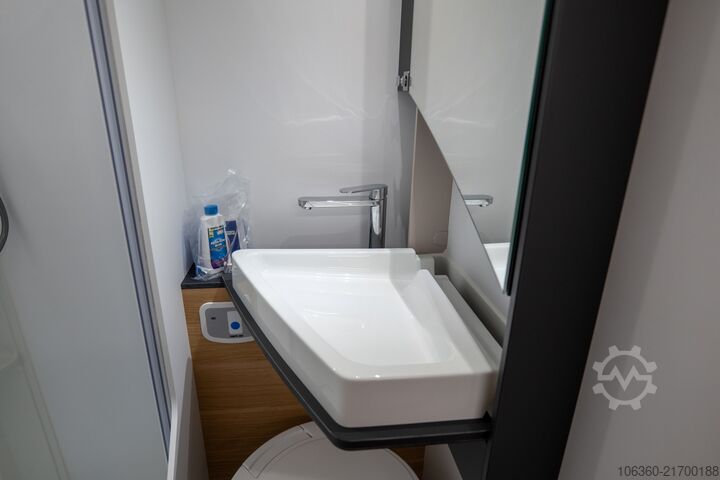 ADRIA CORAL XL AXESS 600 DP - SPEED EDITION GEBRUIKTE ALKOOPCAMPER ADRIA CORAL XL AXESS 600 DP - SPEED EDITION