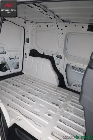 Panelvan Volkswagen Caddy 2.0 TDI 4M KASTEN AHK,DAB,KLIMA,1.HAND