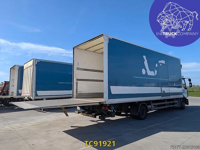  Renault D 210