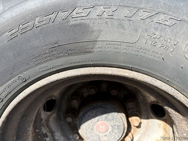 Prikolica sa zamenjivim šasijama x 15xLafette Zwilling Verzinkt lange Bälge