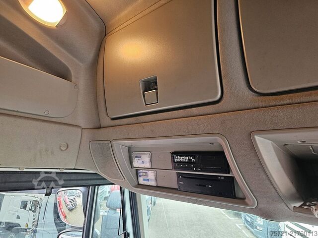 Standaard trekker IVECO AS440S46 STRALIS