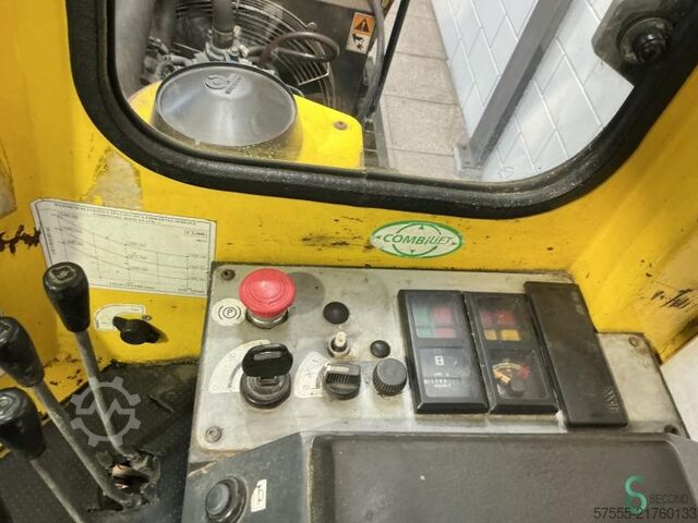 Carretilla elevadora lateral Combilift C3000CB