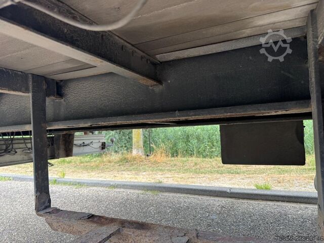 Semi-dieplader Meert Semi Curtainside / SAF / Double Tires