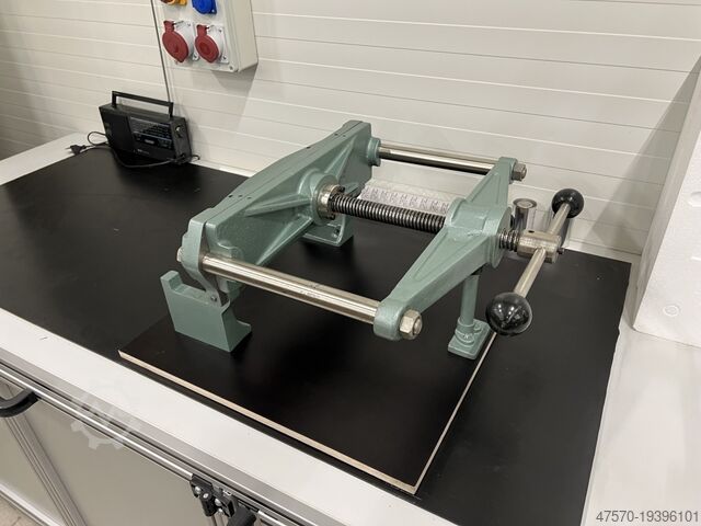 Knjigovezivanje preša za podlogu Curt Beier B500 bookbinding press for backing