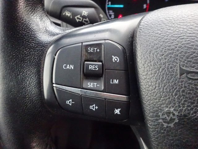 Panelová dodávka FORD Transit Custom Kasten 320 L2H1 Trend 130PS Navi