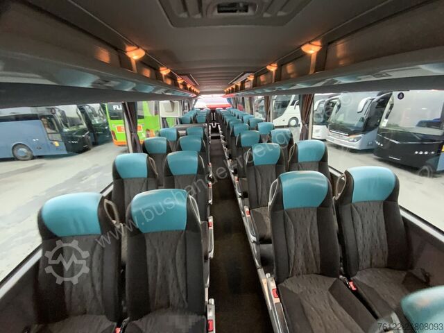 Távolsági autóbusz Setra S 516 HD/2