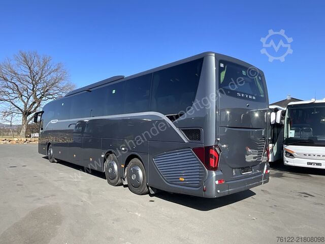 Távolsági autóbusz Setra S 517 HD