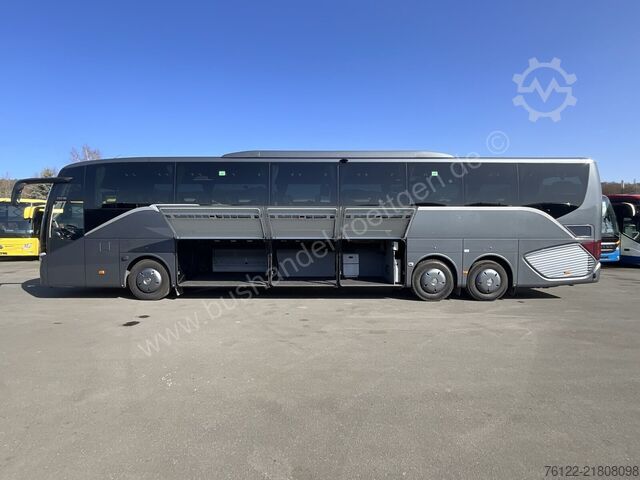 Távolsági autóbusz Setra S 517 HD