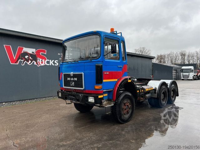 Heavy-duty truck MAN 33.361 DFT 6x4 Hydraulik Oldtimer