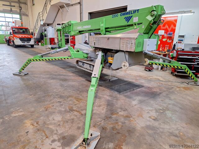 Werkplatform met rubberen rupsbanden OMMELIFT 2200 RBD