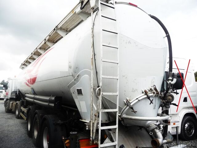 Silo Spitzer SK 2460 CAL GGVS Tankfahrzeug