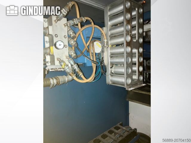 Máquina de moldeo por inyección hidráulica OiMA SACMI 3300-180