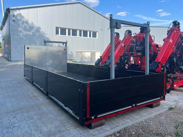 Auflieger-Wechselfahrgestell  Abrollcontainer mit Bordwänden