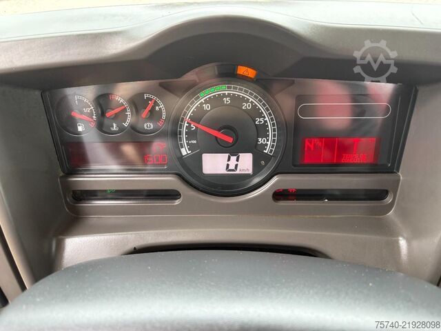 Dépanneuse Renault Premium 370DXI + HMF 1430 K3 + 6X4 + HOOKSYTEM ...