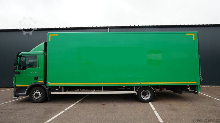 Bavul MAN TGL 12.190 Closed box truck