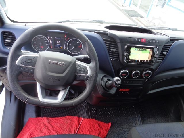 Aangepaste bestelwagen IVECO Daily 70C18 EINKAUFSWAGENWASCHANLAGE