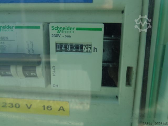 Aangepaste bestelwagen IVECO Daily 70C18 EINKAUFSWAGENWASCHANLAGE