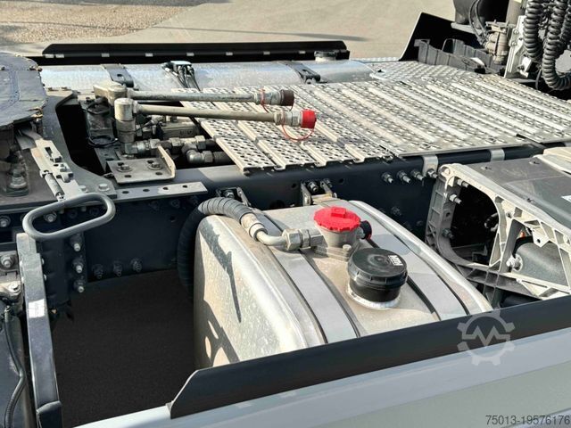 Standard tractor unit RENAULT T480 Evolution, LIVING- Paket, Kipphydr.,MIETEN?