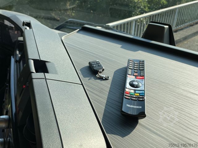 Standard tractor unit RENAULT T480 Evolution, LIVING- Paket, Kipphydr.,MIETEN?