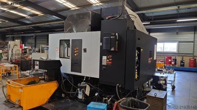 Pionowe centrum obróbcze DOOSAN VC 510
