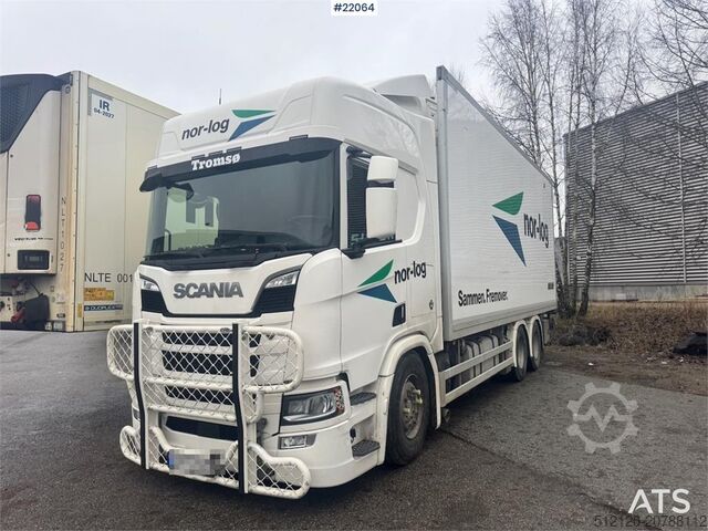 Box body Scania R660 6x4 box truck with refrigeration/freezer unit