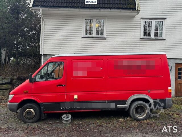 Panel van Mercedes-Benz Sprinter 416 with Leistikow flushing unit