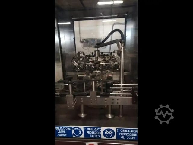 Línea de embotellado usada para vino tranquilo 2000 bph Bertolaso 
