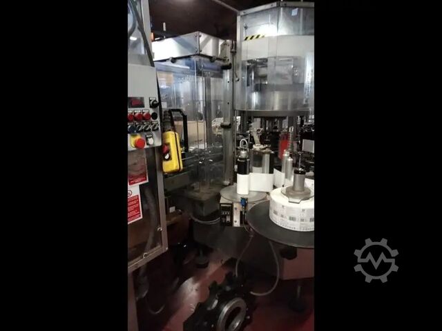 Línea de embotellado usada para vino tranquilo 2000 bph Bertolaso 