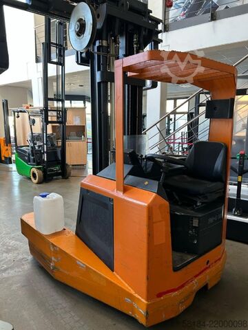 Carrello commissionatore ad alto livello Still FM-Q 25