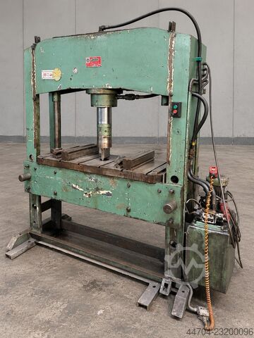 Plaatwalsmachine Sahinler AP 1500