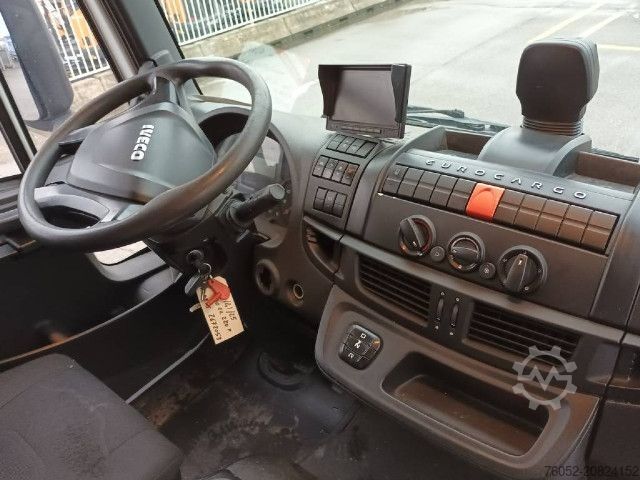 Samochód ciężarowy typu furgon IVECO ML 180E28/P