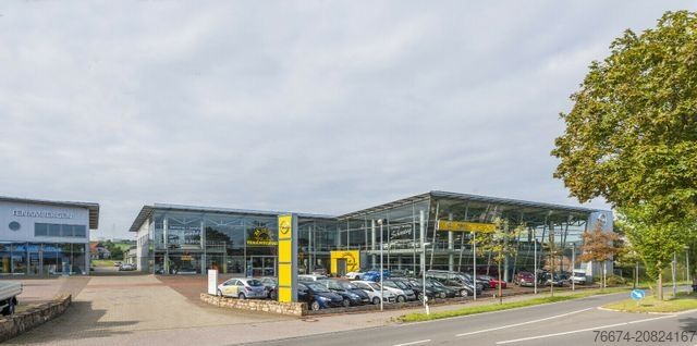 Furgon blaszak OPEL Vivaro Kasten Edition M