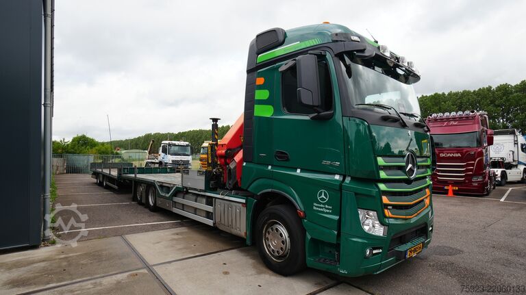 Mercedes-Benz Actros 2542 6x2 machine/car transport combi with Elenbaas trailer and Palfinger PK 270 Mercedes-Benz Actros 2542 6x2 machine/car transport combi wit...