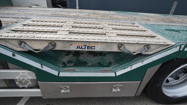 Mercedes-Benz Actros 2542 6x2 machine/car transport combi with Elenbaas trailer and Palfinger PK 270 Mercedes-Benz Actros 2542 6x2 machine/car transport combi wit...