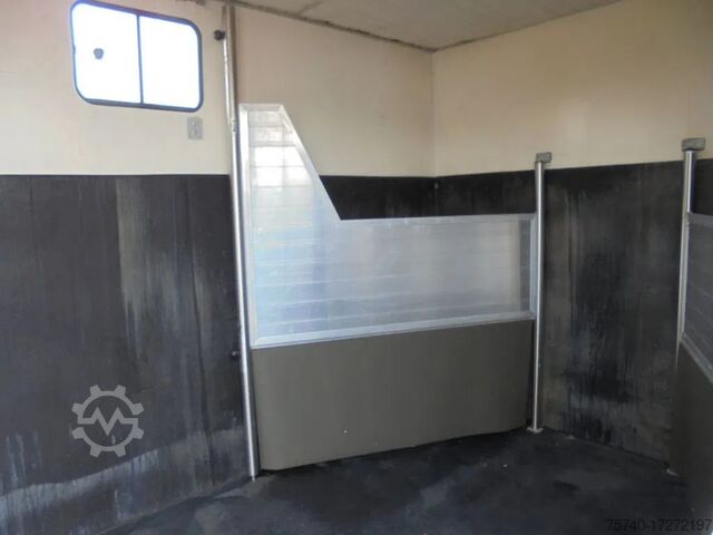 Transport av hästar MAN 12 .225 + MANUAL