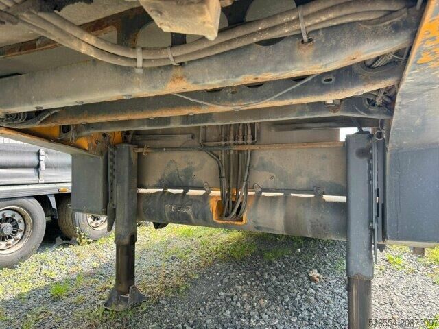 Tieflader Goldhofer STZ-L4-42/80A / Teleskop 4.40m / Rampen / Remote