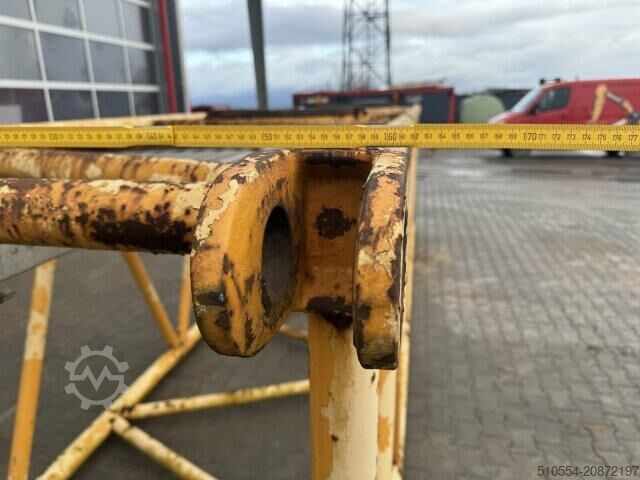 Liebherr HS 883 HD espaciador de pluma de celosía / no es para 853 ni 843 Liebherr HS 883 HD Gittermast Boom Spacer / kein 853 843