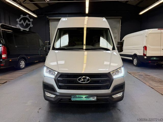 Reisebus MERCEDES-BENZ Hyundai H350 REISEBUS 9 SITZE KÜCHE KLIMA R-CAM