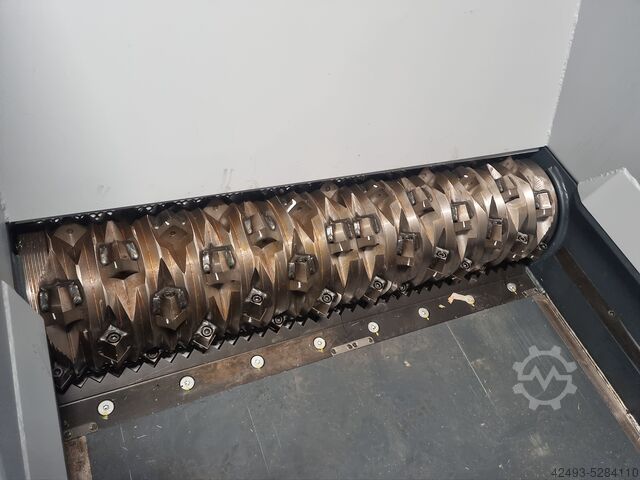 Shredding plant mütek MGZ 1330