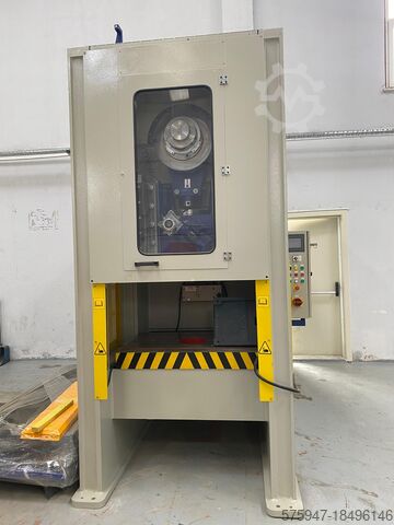 D TYPE 150 TON EXCENTRISCHE PERSMACHINE CRONOSSTECH D150